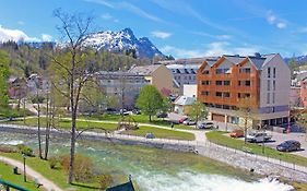 Ferienwohnung Narzisse - City Appartement im Kurpark Bad Aussee